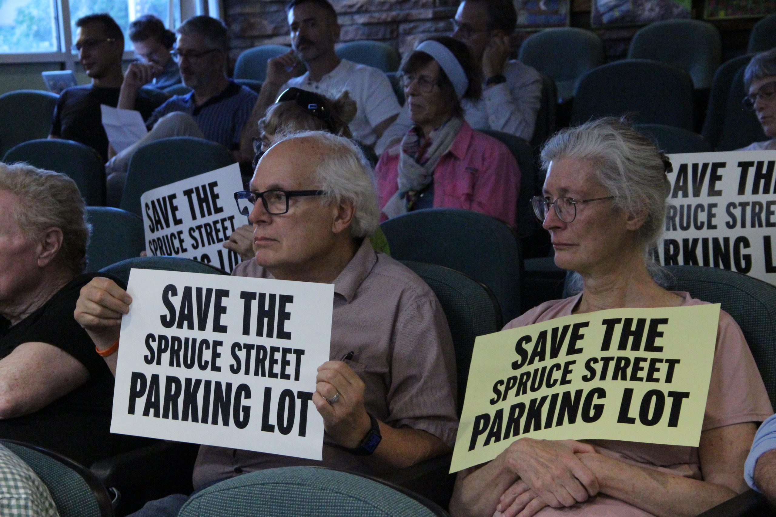 Boulder City Council approves $5.8M sale of downtown parking lot for 110-room hotel